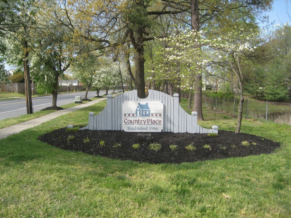 Country Place HOA sign